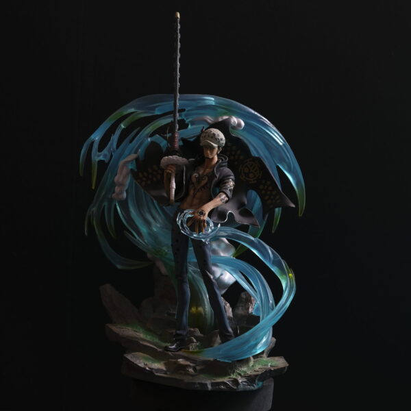 Trafalgar D. Water Law – The Surgeon of Death 43 cm